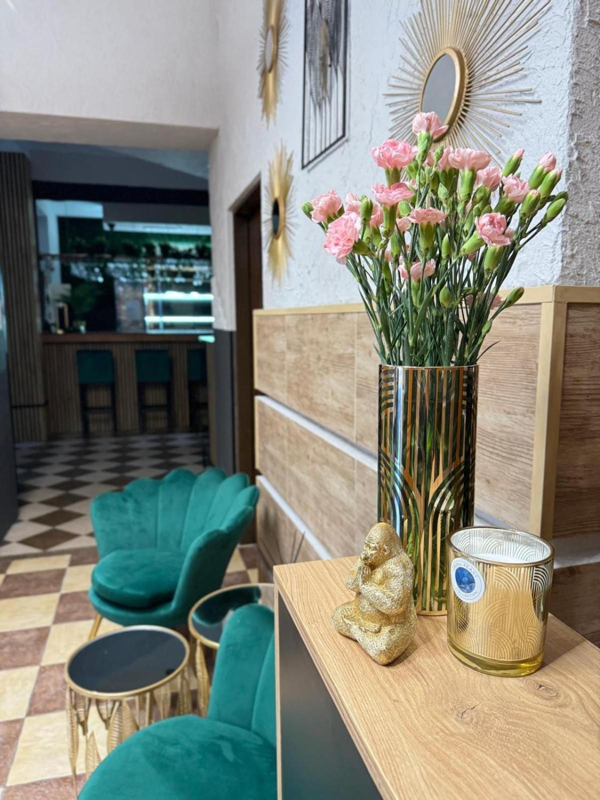 Kamienica Hotel Sulęcin Buitenkant foto