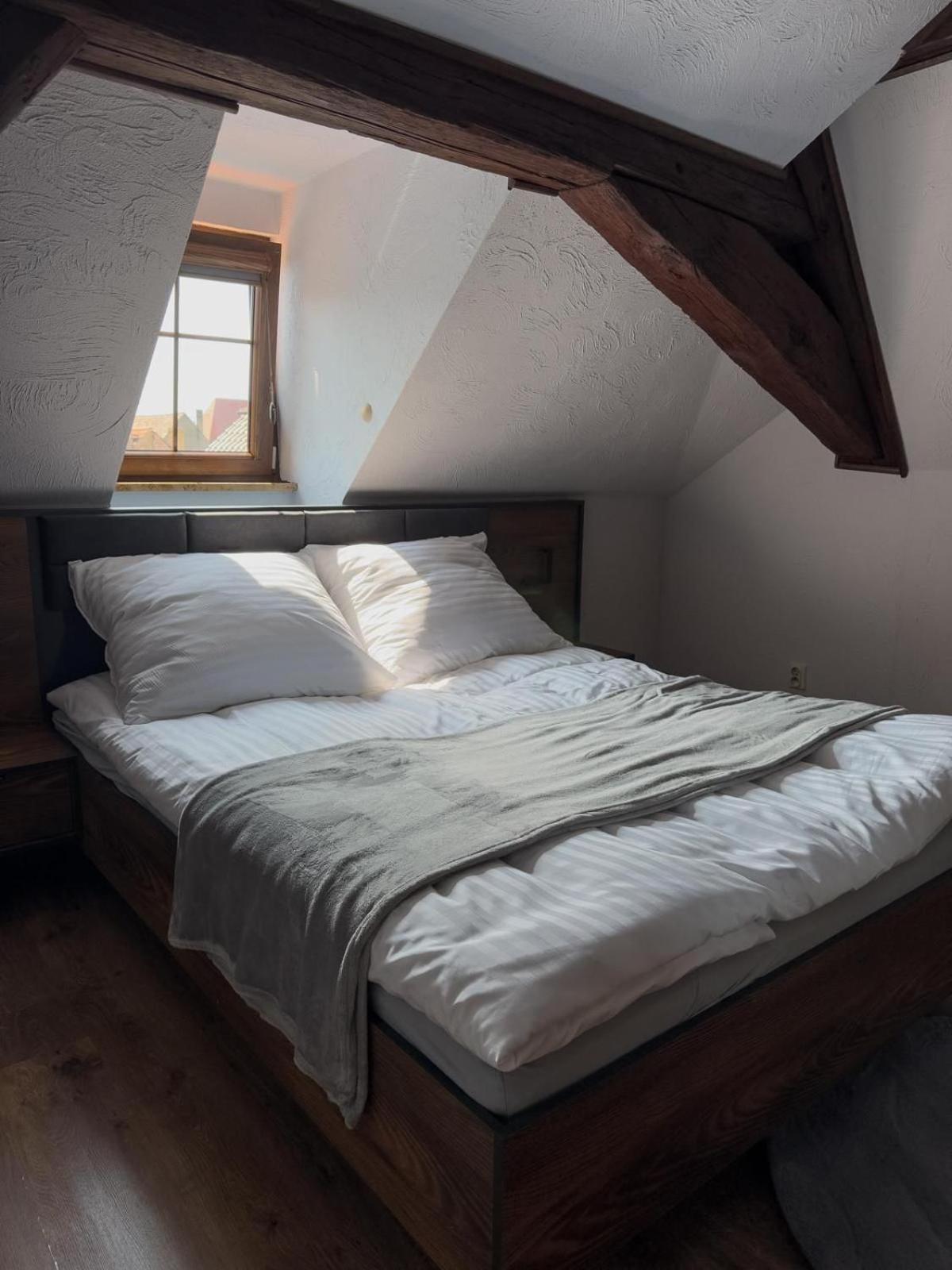 Kamienica Hotel Sulęcin Buitenkant foto