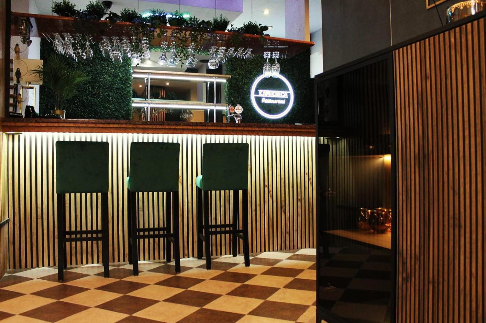 Kamienica Hotel Sulęcin Buitenkant foto