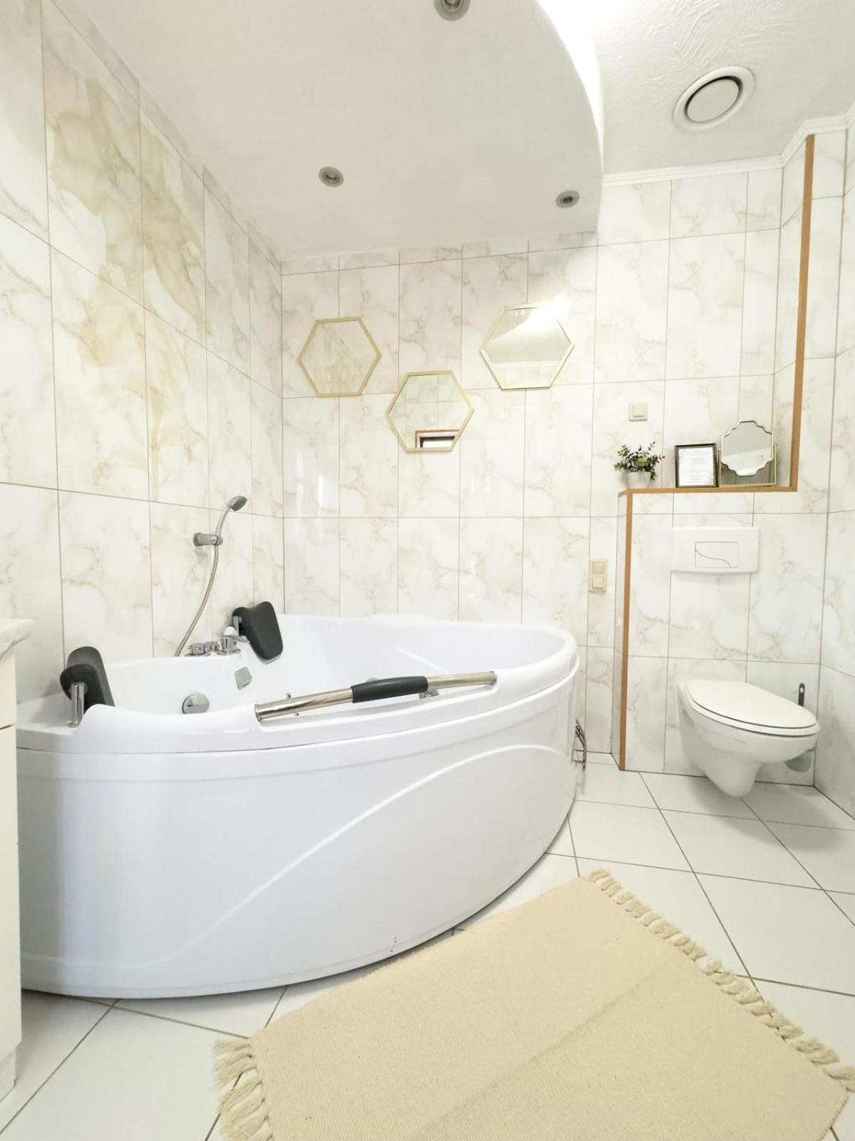 Kamienica Hotel Sulęcin Buitenkant foto