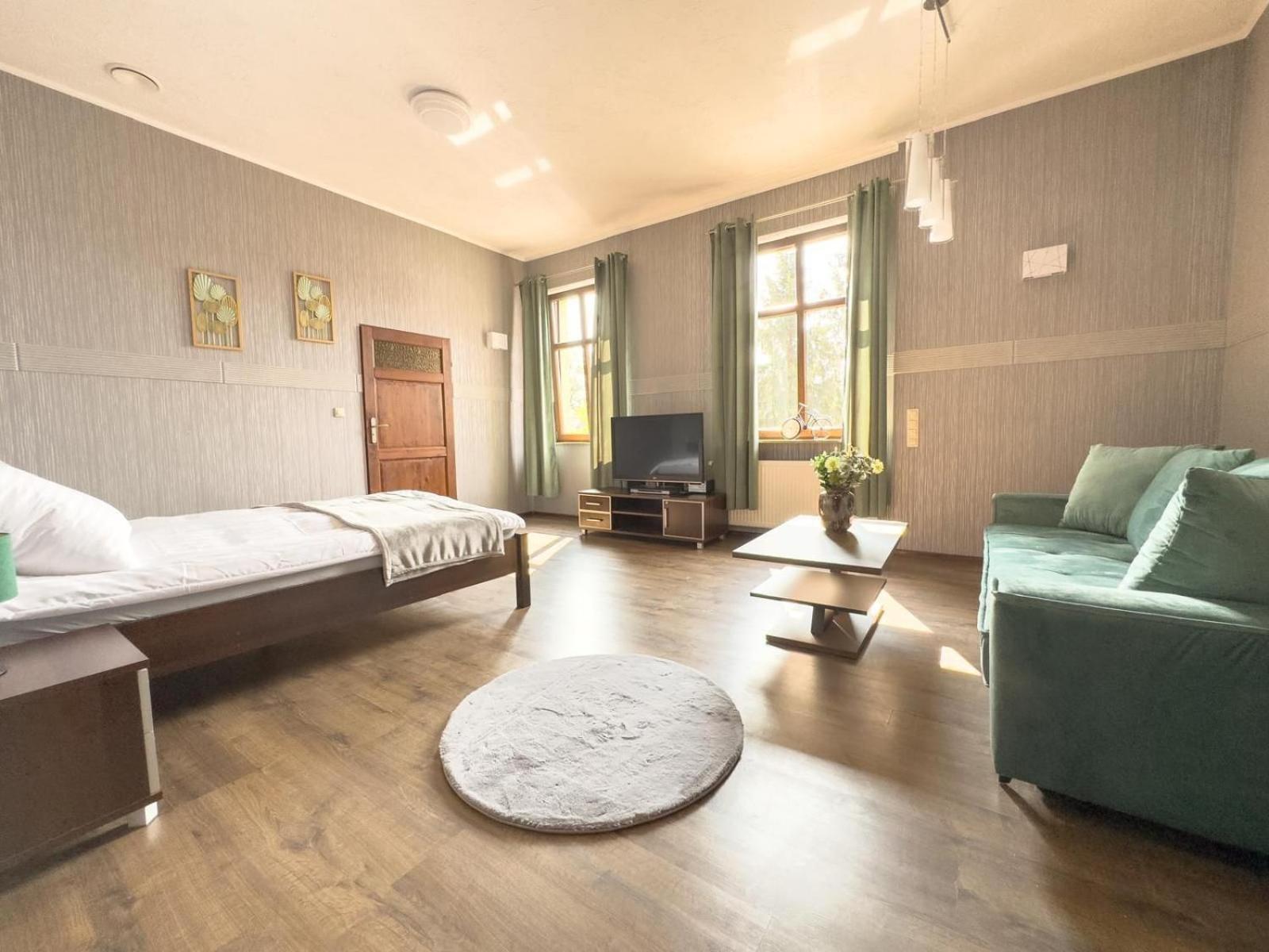 Kamienica Hotel Sulęcin Buitenkant foto